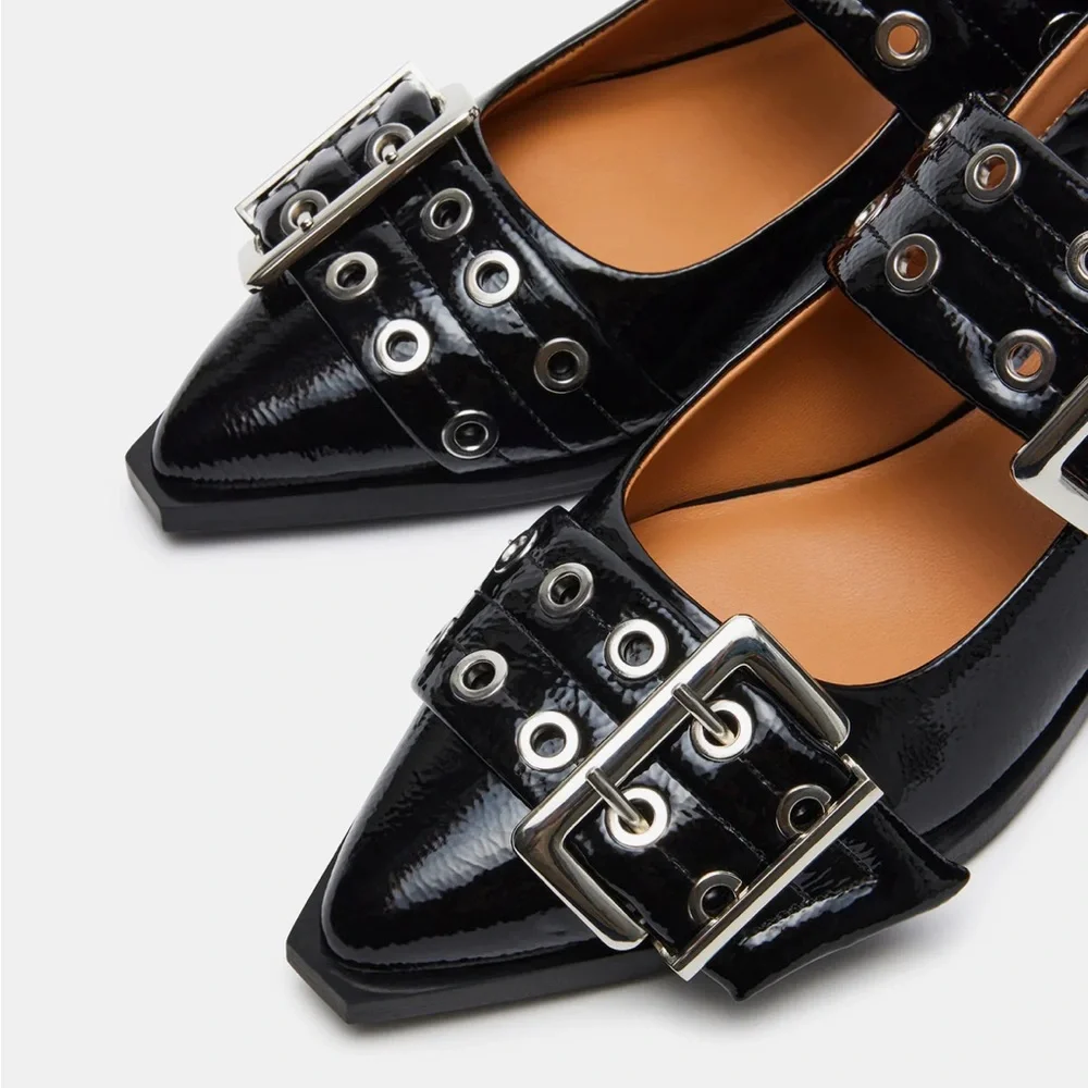 Steve Madden Graya  black patent Black Studded Women's Shoes - Picture 2 of 5